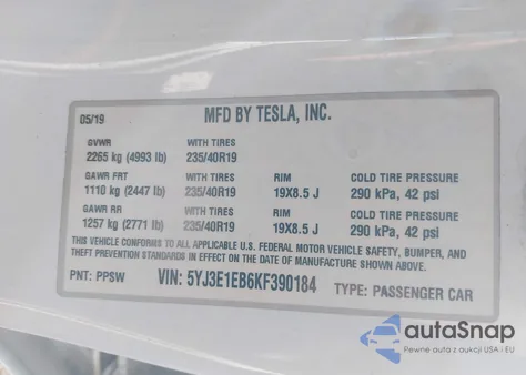 2019 Tesla Model 3 Long Range/Performance z USA, uszkodzony, nr VIN 5YJ3E1EB6KF390184